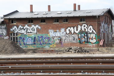 Graffiti Bombing in Leipzig - Photo by VincentVega - Demo, Rac, Murq
