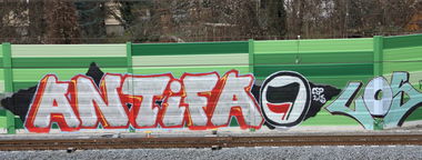 Graffiti Bombing in Leipzig - Photo by VincentVega - Antifa, csd, los (2013)