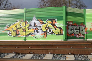 Graffiti Bombing in Leipzig - Photo by VincentVega - Mies, org, csd (2013)