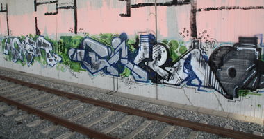 Graffiti Wall in Leipzig - Photo by VincentVega - Kosr, faq, fmr (2012)