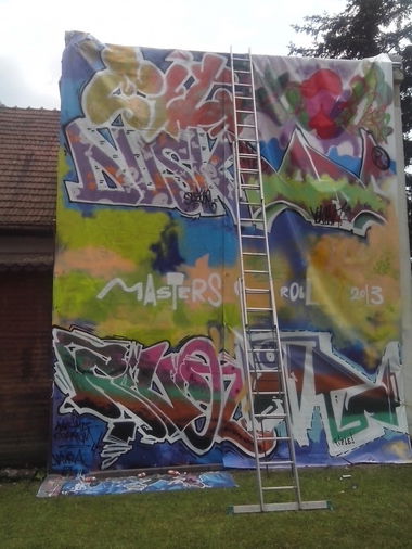 Graffiti Artwork - Photo by VinnejStrikanec - eicul, hayzl, dusk (2013)