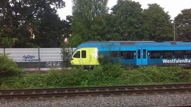 Graffiti Train - Photo by Viss (2016)