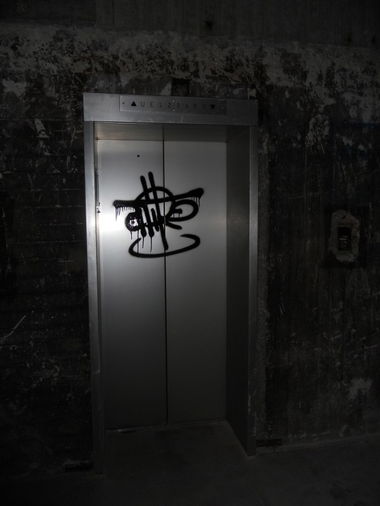 Graffiti Wall in Hamburg - Photo by VollePulle - optik, trip, eac (2012)