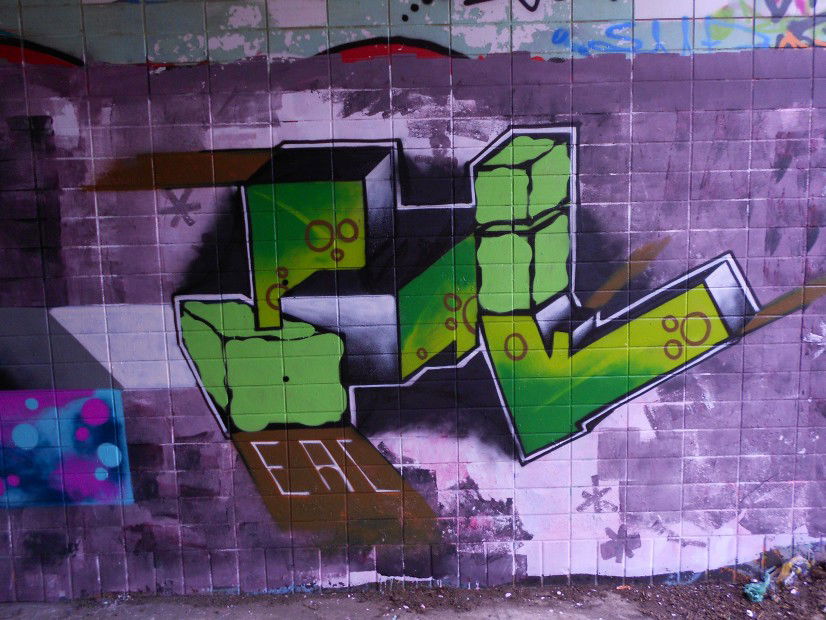 Graffiti Wall in Hamburg - Photo by VollePulle - optik, trip, eac (2013)