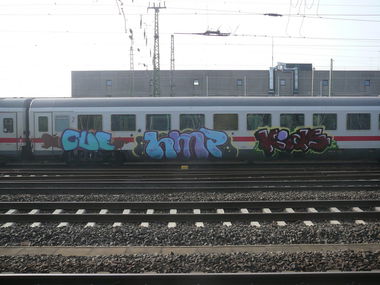 Graffiti Train in Hannover - Photo by VonBerg - Hannover, Cue, Hmp (2011)