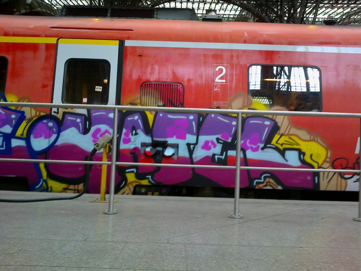 Graffiti Train in Leipzig - Photo by VonBerg - Leipzig (2013)