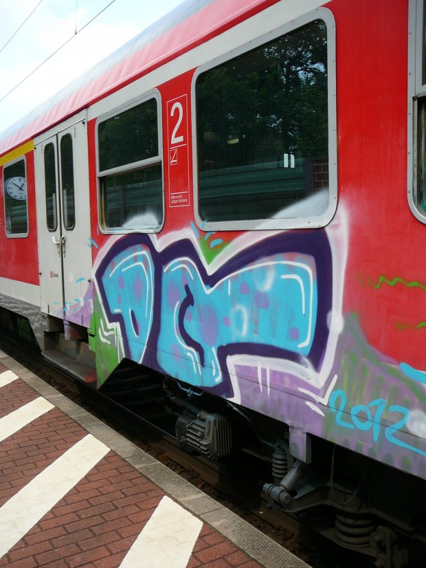 Graffiti Train - Photo by VonBerg - Hannover, DQ (2012)
