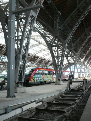 Graffiti Train in Leipzig - Photo by VonBerg - Leipzig (2013)