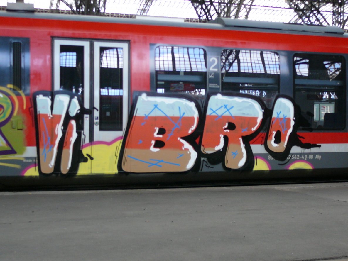 Graffiti Train in Leipzig - Photo by VonBerg - Vibro, Leipzig (2013)