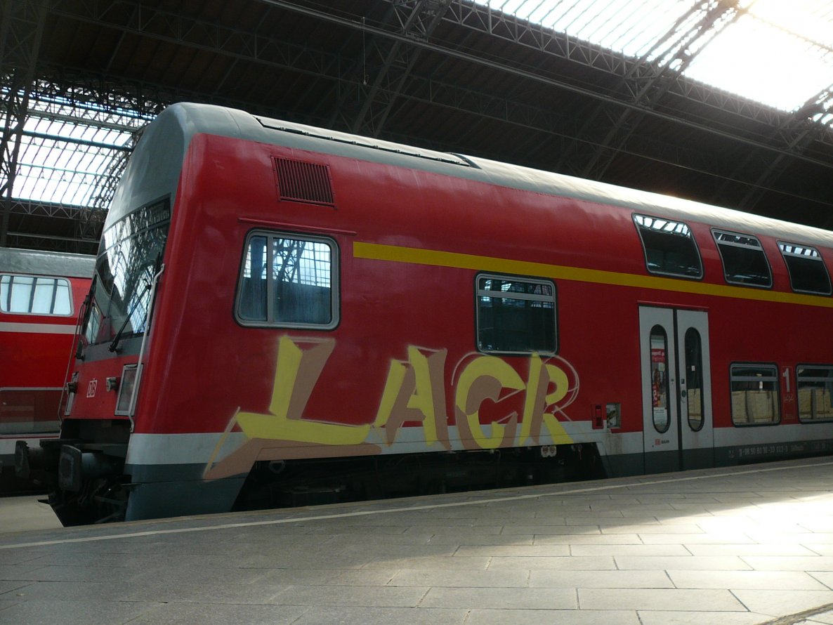 Graffiti Train in Leipzig - Photo by VonBerg - Leipzig (2013)