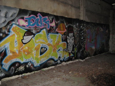 Graffiti Wall - Photo by Vosck