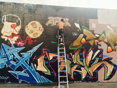 Graffiti Wall - Photo by Vosck