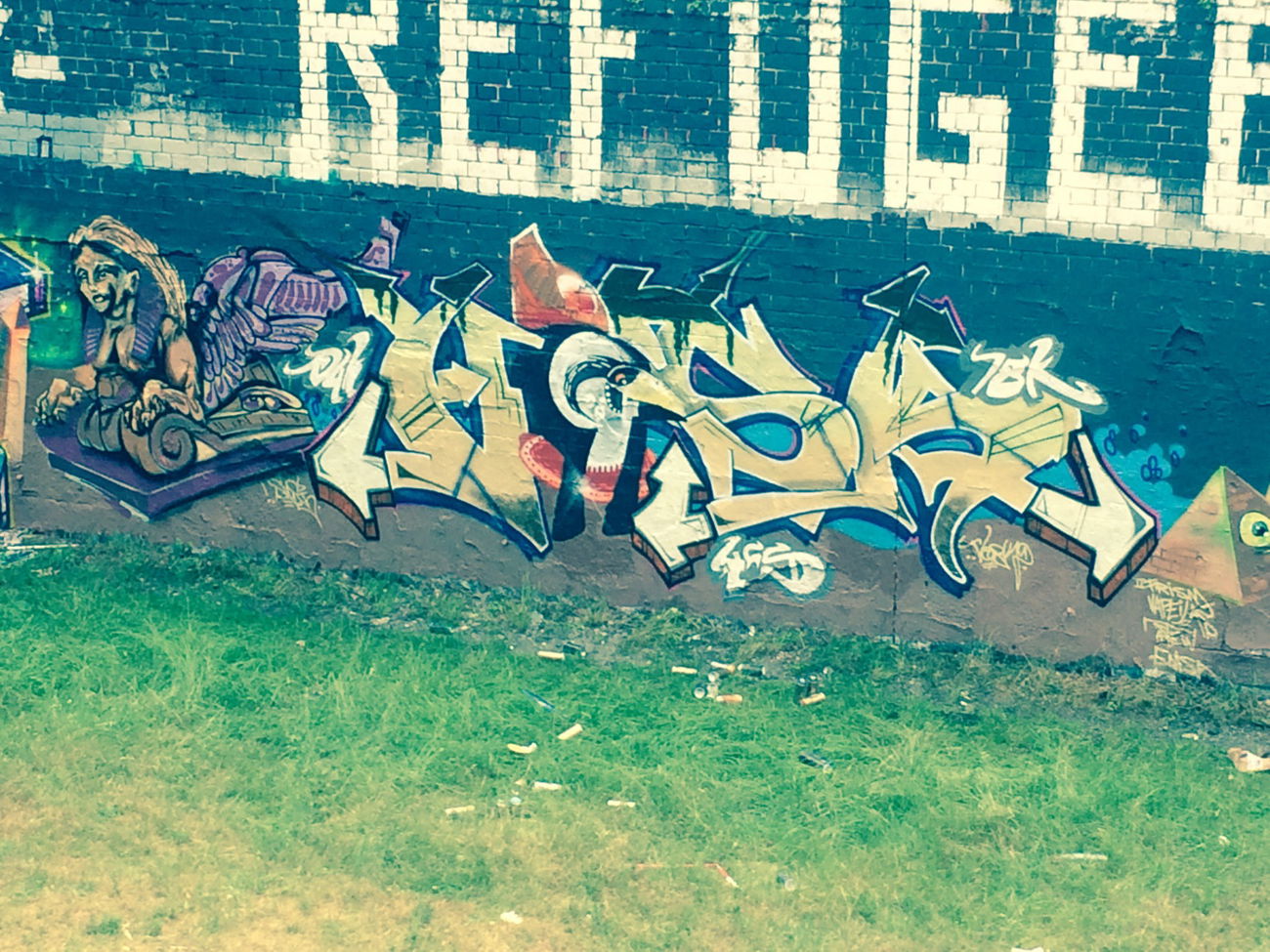 Graffiti Wall - Photo by Vosck