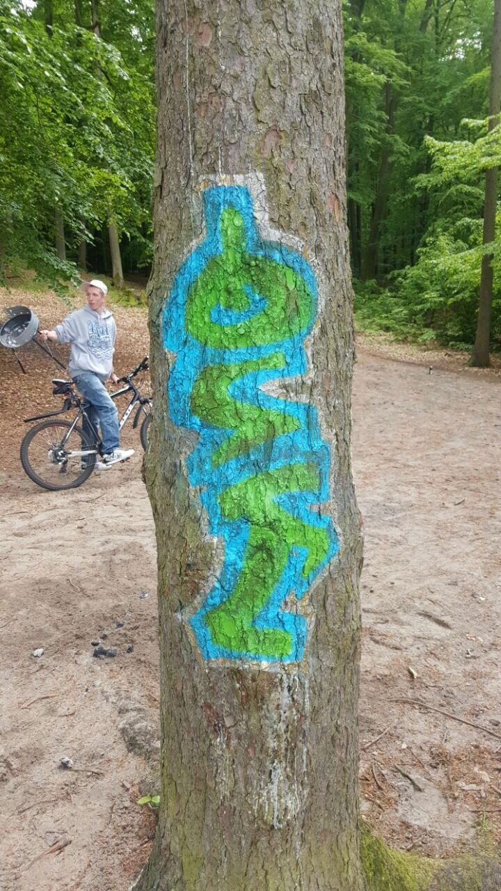 Graffiti Wall - Photo by Vosck - Quk, Baumbing