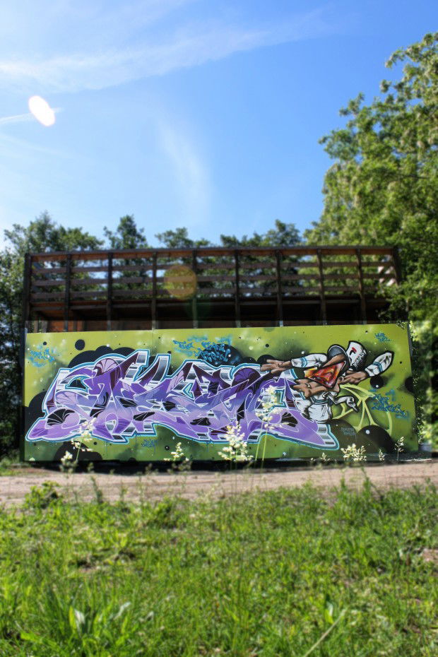 Graffiti Wall in Berlin - Photo by WEAM - weam, crn (2013)