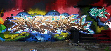 Graffiti Wall in Berlin - Photo by WEAM - weam, crn (2013)