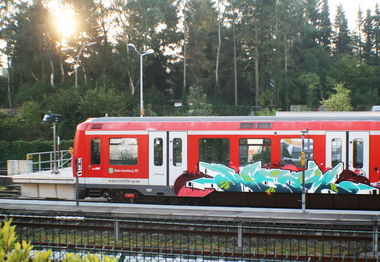 Graffiti Train - Photo by WEAM - weam, crn (2014)
