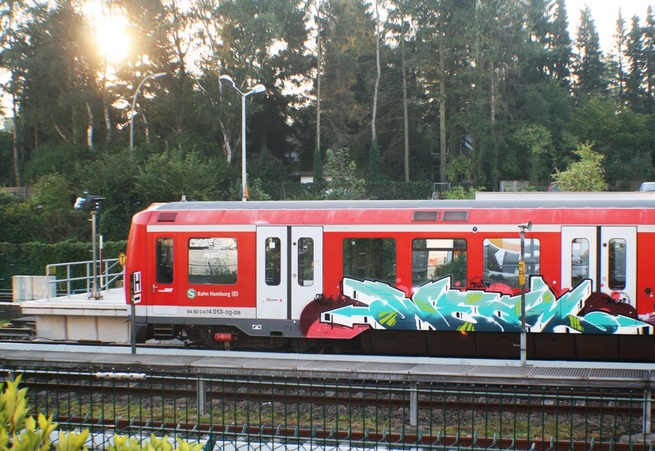 Graffiti Train - Photo by WEAM - weam, crn (2014)