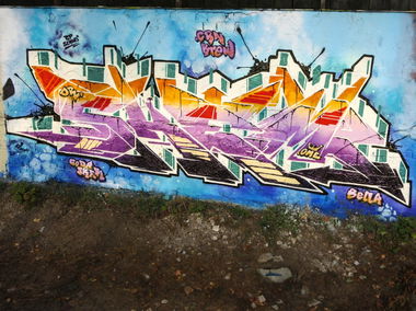 Graffiti Wall - Photo by WEAM - skem, weam, crn (2014)