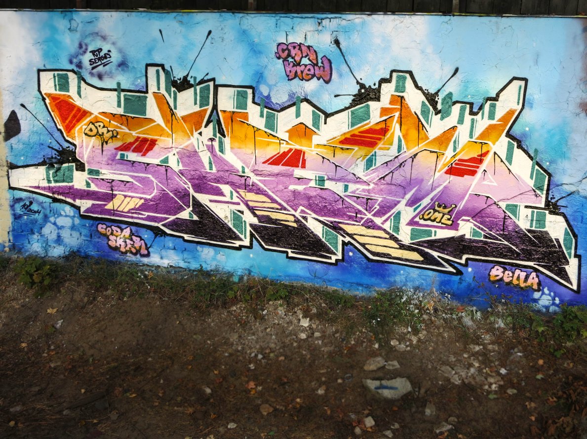 Graffiti Wall - Photo by WEAM - skem, weam, crn (2014)