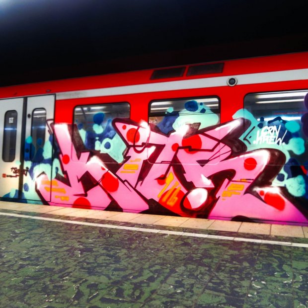 Graffiti Train - Photo by WEAM - weam, crn, kidr (2014)