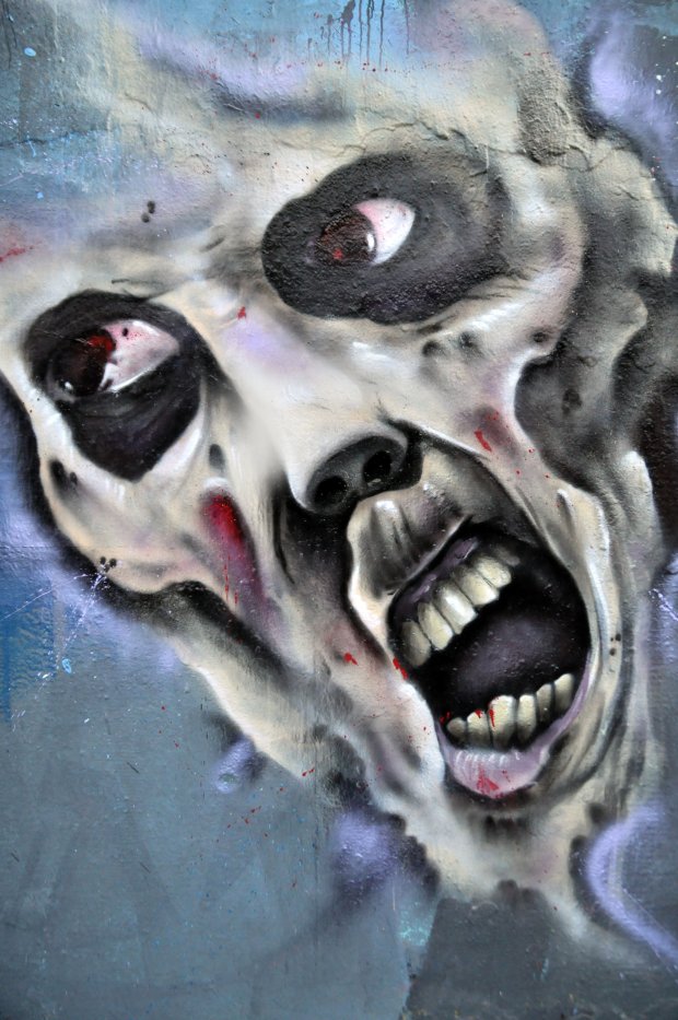 Graffiti Wall - Photo by WESK17 - Wesk, Augsburg, Horror