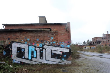 Graffiti Wall in Wesseling - Photo by WORLDSTREETART - crue (2014)