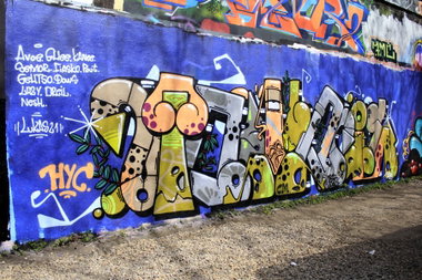 Graffiti Wall in Köln- stollbergerstrasse - Photo by WORLDSTREETART - toakie, braunsfeld, köln (2015)