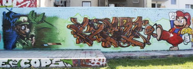 Graffiti Wall - Photo by WORLDSTREETART - Mütze, lucy, hall (2014)