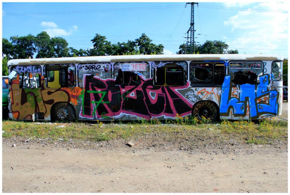 Graffiti Wall in Köln - Photo by WORLDSTREETART - lhs, bus, köln (2013)