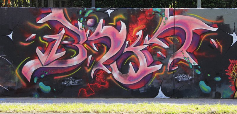 Graffiti Wall - Photo by WORLDSTREETART - WORLDSTREETART (2014)