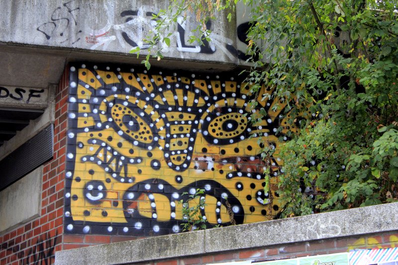 Graffiti Wall - Photo by WORLDSTREETART - OZ, RIP, traurig (2014)