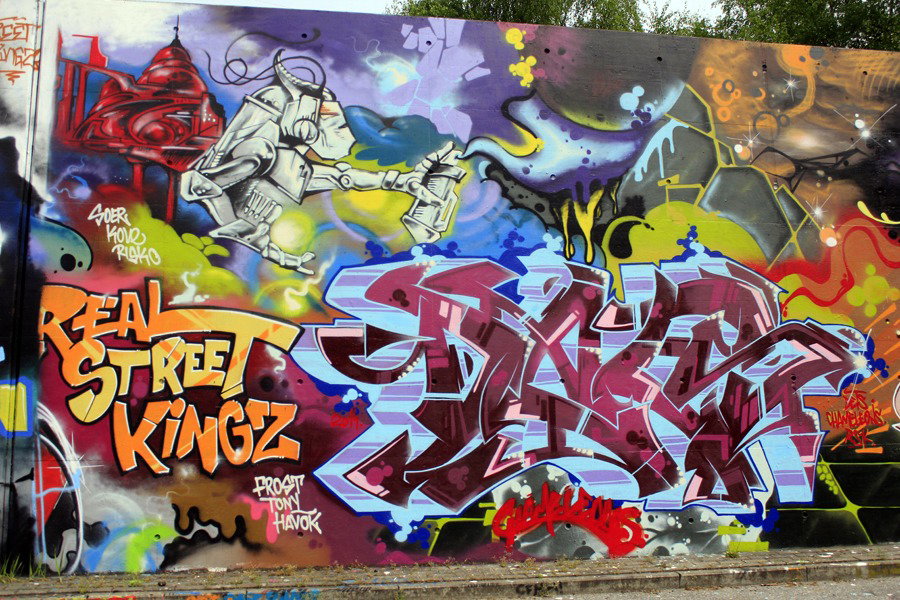 Graffiti Wall in Hamburg - Photo by WORLDSTREETART - dope (2015)