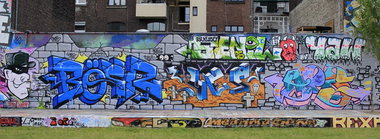 Graffiti Wall in Köln mütze - Photo by WORLDSTREETART - senil, böser, hacf (2015)