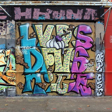 Graffiti Wall in Köln - Photo by WORLDSTREETART - lyp, /, dfv (2014)