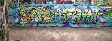 Graffiti Wall - Photo by WRITING1 - Sesam, Toro, Uwax (2015)