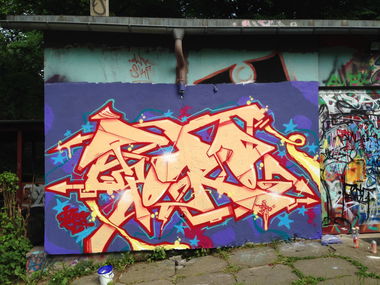 Graffiti Wall - Photo by WRITING1 - Toro, uwax (2015)