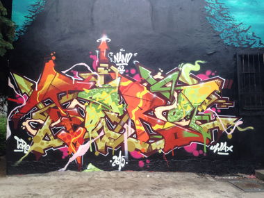 Graffiti Wall - Photo by WRITING1 - Toro, uwax (2015)