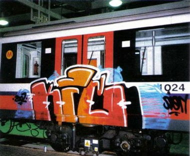 Graffiti Train in Warsaw - Photo by WWA022 (2002)