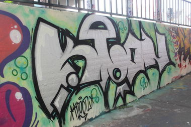 Graffiti Wall - Photo by Wackeldackel