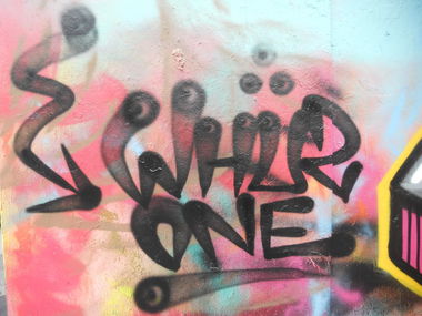 Graffiti Artwork in Bergen - Photo by Waddap1 - Whuz, One, tag