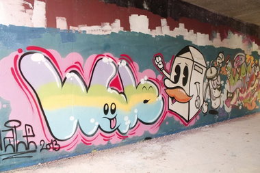 Graffiti Wall - Photo by Walex - walex, graffiti, milk (2013)
