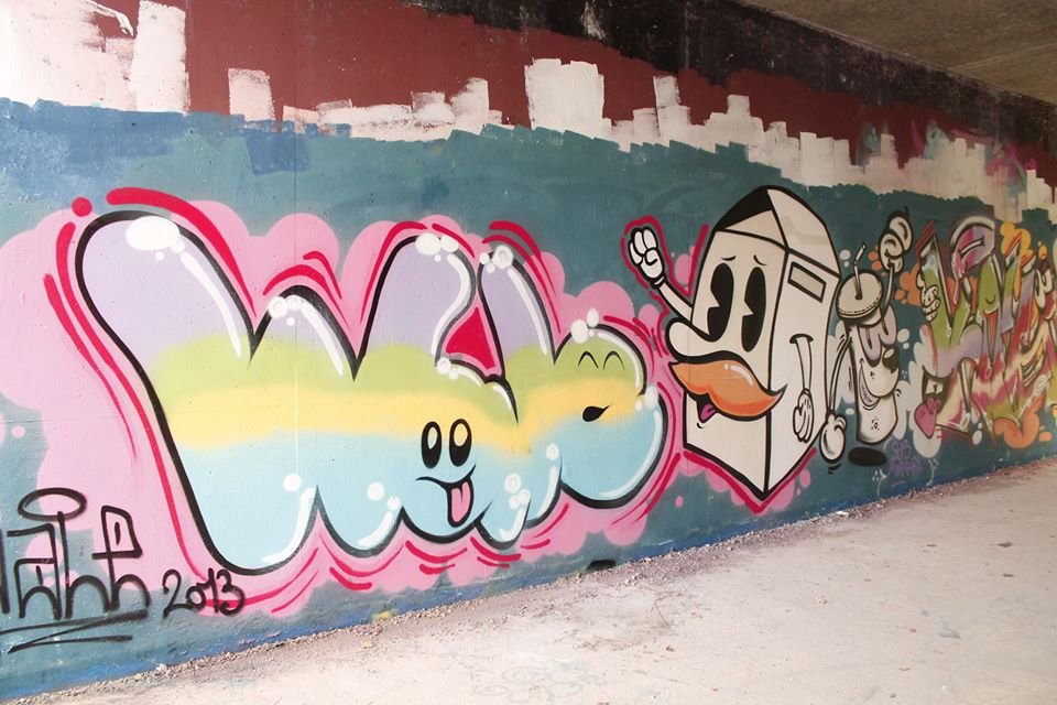 Graffiti Wall - Photo by Walex - walex, graffiti, milk (2013)