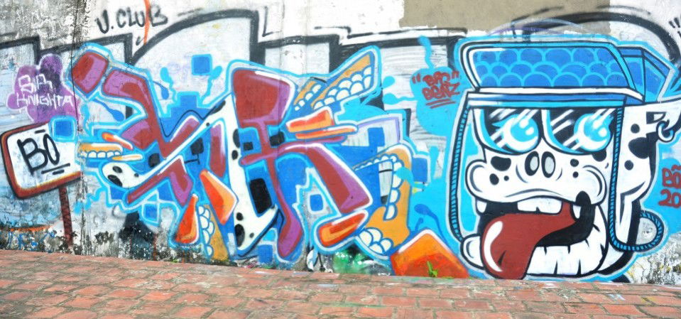 Graffiti Wall in Hanoi - Photo by WangDe (2012)