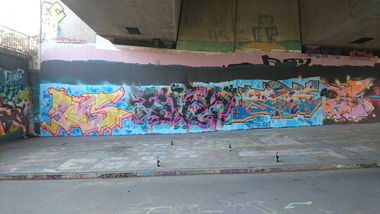 Graffiti Wall in Hannover  - Photo by Warichnicht - Funk, cue, plus