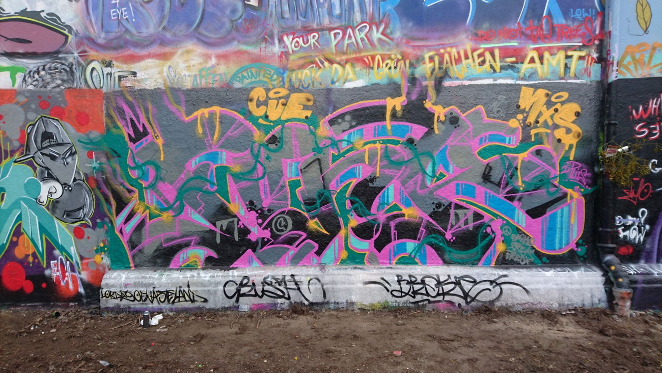 Graffiti Wall in Hannover  - Photo by Warichnicht - Funk, srek, cue (2016)
