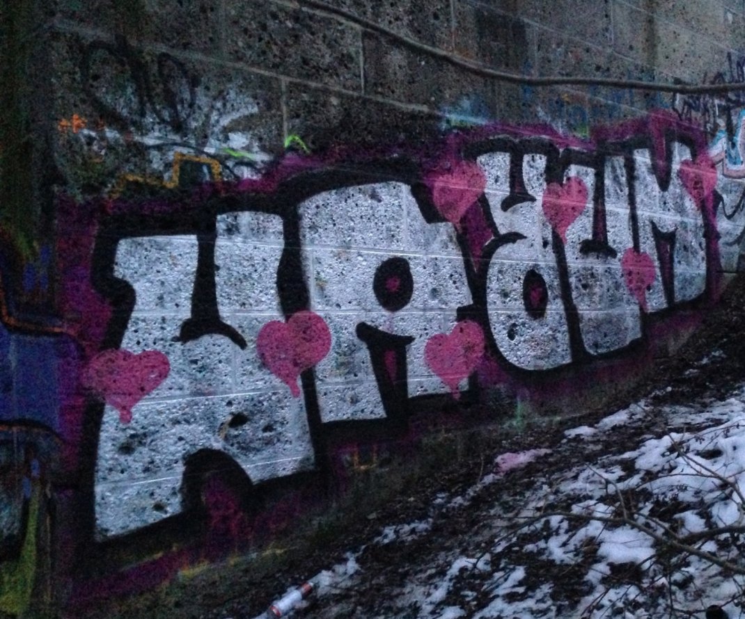 Graffiti Bombing in München  - Photo by Warum - Warum