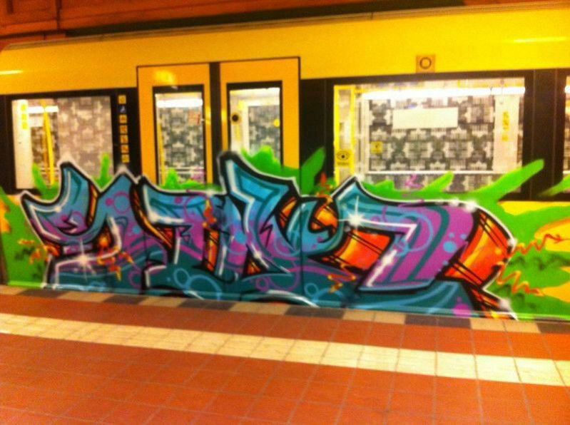 Graffiti Wall - Photo by Waterapple