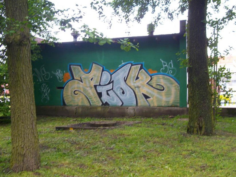 Graffiti Wall in Wroclaw - Photo by Waterapple