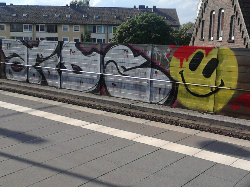 Graffiti Wall in Hannover - Photo by Waterapple